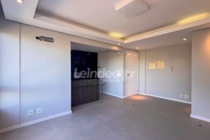 Apartamento à venda com 99m², 2 dormitórios, 1 suíte, 2 vagas no bairro Petrópolis em Porto Alegre - Foto 4