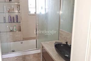 Apartamento à venda com 104m², 2 dormitórios no bairro Santana em Porto Alegre - Foto 11