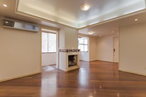 Apartamento à venda com 113m², 3 dormitórios, 1 suíte, 2 vagas no bairro Petrópolis em Porto Alegre - Foto 1