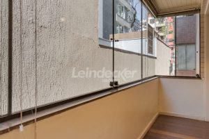 Apartamento à venda com 113m², 3 dormitórios, 1 suíte, 2 vagas no bairro Petrópolis em Porto Alegre - Foto 3
