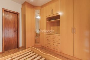 Apartamento à venda com 113m², 3 dormitórios, 1 suíte, 2 vagas no bairro Petrópolis em Porto Alegre - Foto 8