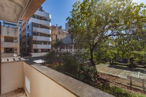 Apartamento à venda com 113m², 3 dormitórios, 1 suíte, 2 vagas no bairro Petrópolis em Porto Alegre - Foto 10