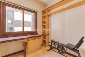 Apartamento à venda com 113m², 3 dormitórios, 1 suíte, 2 vagas no bairro Petrópolis em Porto Alegre - Foto 19