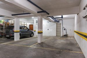 Apartamento à venda com 113m², 3 dormitórios, 1 suíte, 2 vagas no bairro Petrópolis em Porto Alegre - Foto 31