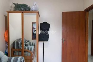 Casa à venda com 218m², 3 dormitórios, 2 suítes, 4 vagas no bairro Partenon em Porto Alegre - Foto 17