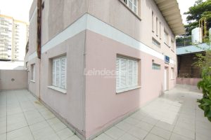 Casa comercial à venda com 270m² no bairro Santo Antônio em Porto Alegre - Foto 2