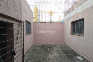 Casa comercial à venda com 270m² no bairro Santo Antônio em Porto Alegre - Foto 7