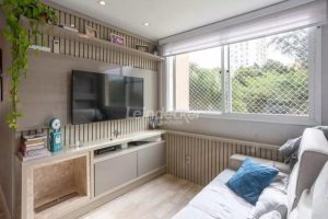 Apartamento à venda com 68m², 3 dormitórios, 1 suíte, 1 vaga no bairro Jardim Italia em Porto Alegre - Foto 3