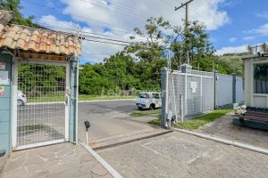 Casa em Condomínio à venda com 83m², 2 dormitórios, 1 suíte, 1 vaga no bairro Morro Santana em Porto Alegre - Foto 26