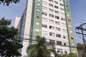 Apartamento à venda com 54m², 2 dormitórios, 1 vaga no bairro Rio Branco em Porto Alegre - Foto 1
