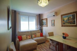 Apartamento à venda com 60m², 2 dormitórios no bairro Jardim do Salso em Porto Alegre - Foto 2