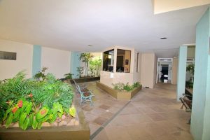 Apartamento à venda com 106m², 3 dormitórios, 1 suíte, 1 vaga no bairro Centro Histórico em Porto Alegre - Foto 15