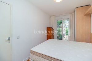 Apartamento à venda com 53m², 2 dormitórios, 1 vaga no bairro Auxiliadora em Porto Alegre - Foto 15