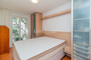 Apartamento à venda com 53m², 2 dormitórios, 1 vaga no bairro Auxiliadora em Porto Alegre - Foto 22