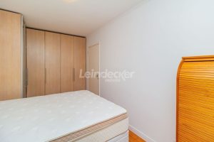 Apartamento à venda com 53m², 2 dormitórios, 1 vaga no bairro Auxiliadora em Porto Alegre - Foto 25