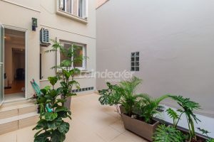 Apartamento à venda com 53m², 2 dormitórios, 1 vaga no bairro Auxiliadora em Porto Alegre - Foto 28