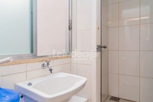 Apartamento à venda com 53m², 2 dormitórios, 1 vaga no bairro Auxiliadora em Porto Alegre - Foto 30