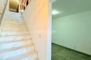 Sobrado à venda com 145m², 2 dormitórios, 2 vagas no bairro Santana em Porto Alegre - Foto 19