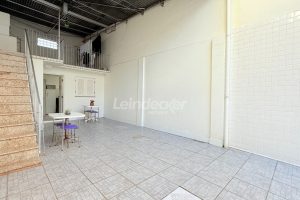 Sobrado à venda com 145m², 2 dormitórios, 2 vagas no bairro Santana em Porto Alegre - Foto 29