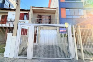 Sobrado à venda com 145m², 2 dormitórios, 2 vagas no bairro Santana em Porto Alegre - Foto 41