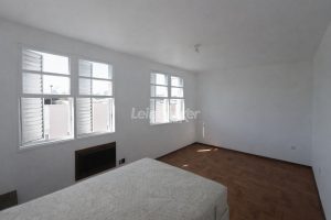 Apartamento à venda com 53m², 2 dormitórios no bairro Menino Deus em Porto Alegre - Foto 6