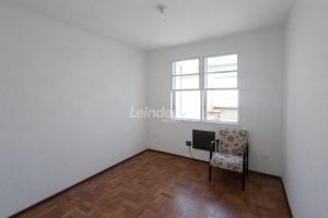 Apartamento à venda com 53m², 2 dormitórios no bairro Menino Deus em Porto Alegre - Foto 3