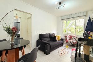 Apartamento à venda com 43m², 1 dormitório, 1 vaga no bairro Jardim do Salso em Porto Alegre - Foto 1