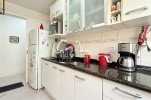Apartamento à venda com 43m², 1 dormitório, 1 vaga no bairro Jardim do Salso em Porto Alegre - Foto 6