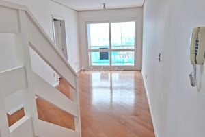 Cobertura à venda com 158m², 3 dormitórios, 1 suíte, 2 vagas no bairro Chácara das Pedras em Porto Alegre - Foto 10