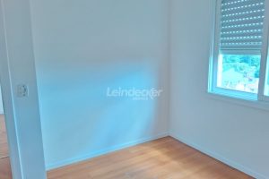 Cobertura à venda com 158m², 3 dormitórios, 1 suíte, 2 vagas no bairro Chácara das Pedras em Porto Alegre - Foto 14