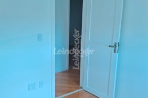 Cobertura à venda com 158m², 3 dormitórios, 1 suíte, 2 vagas no bairro Chácara das Pedras em Porto Alegre - Foto 24