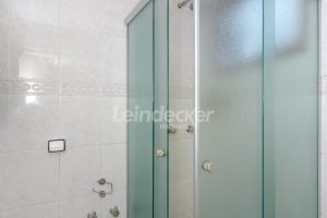 Apartamento à venda com 98m², 3 dormitórios, 1 suíte, 1 vaga no bairro Menino Deus em Porto Alegre - Foto 13