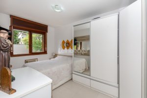 Apartamento à venda com 98m², 3 dormitórios, 1 suíte, 1 vaga no bairro Menino Deus em Porto Alegre - Foto 22