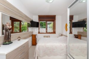 Apartamento à venda com 98m², 3 dormitórios, 1 suíte, 1 vaga no bairro Menino Deus em Porto Alegre - Foto 23