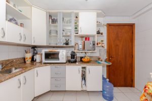 Apartamento à venda com 98m², 3 dormitórios, 1 suíte, 1 vaga no bairro Menino Deus em Porto Alegre - Foto 28