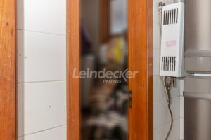 Apartamento à venda com 98m², 3 dormitórios, 1 suíte, 1 vaga no bairro Menino Deus em Porto Alegre - Foto 31