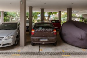 Apartamento à venda com 98m², 3 dormitórios, 1 suíte, 1 vaga no bairro Menino Deus em Porto Alegre - Foto 34