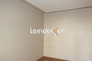 Casa à venda com 124m², 4 dormitórios no bairro Petrópolis em Porto Alegre - Foto 3