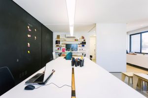 Salas/Conjuntos à venda com 58m² no bairro Auxiliadora em Porto Alegre - Foto 5