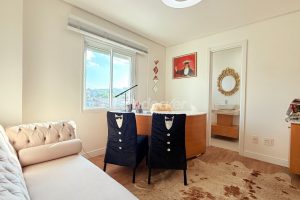 Apartamento à venda com 135m², 3 dormitórios, 3 suítes, 2 vagas no bairro Petrópolis em Porto Alegre - Foto 9