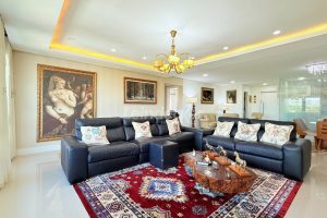 Apartamento à venda com 135m², 3 dormitórios, 3 suítes, 2 vagas no bairro Petrópolis em Porto Alegre - Foto 2