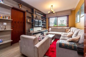 Apartamento à venda com 117m², 3 dormitórios, 1 suíte, 1 vaga no bairro Menino Deus em Porto Alegre - Foto 3