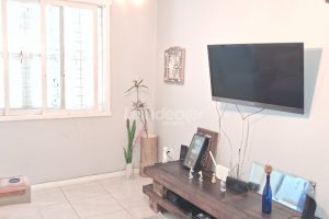 Apartamento à venda com 64m², 2 dormitórios no bairro Teresópolis em Porto Alegre - Foto 4