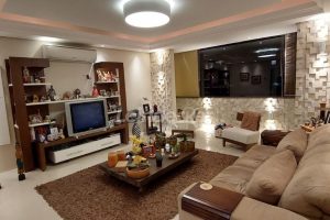 Apartamento à venda com 85m², 2 dormitórios no bairro Rio Branco em Porto Alegre - Foto 2