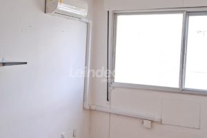 Apartamento à venda com 30m², 1 dormitório, 1 vaga no bairro Centro Histórico em Porto Alegre - Foto 3