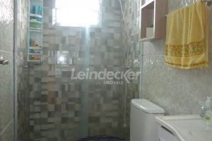 Casa à venda com 150m², 4 dormitórios, 4 vagas no bairro Jardim do Salso em Porto Alegre - Foto 11