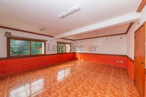 Casa comercial à venda com 258m², 2 vagas no bairro Rio Branco em Porto Alegre - Foto 2