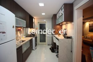 Apartamento à venda com 96m², 2 dormitórios, 1 suíte no bairro Rio Branco em Porto Alegre - Foto 3