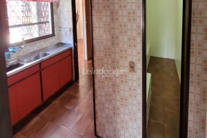 Casa à venda com 318m², 4 dormitórios, 2 suítes, 5 vagas no bairro Três Figueiras em Porto Alegre - Foto 34