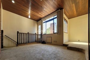 Casa à venda com 318m², 4 dormitórios, 2 suítes, 5 vagas no bairro Três Figueiras em Porto Alegre - Foto 63